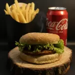 hamburguer  + Fritas + Lata