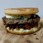 DG Waffer + batata rustica + bebida