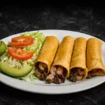 TACOS MAR Y TIERRA