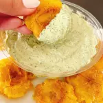 Dip de albahaca