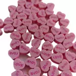 Fimos en forma de corazón rosado