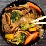 YAKISSOBA DE CARNE - 250G