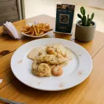 Pechuga c/camarones a la crema