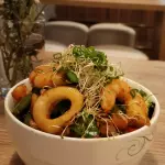 Yakisoba de mariscos 🦀