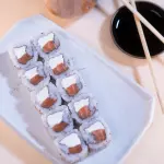 Uramaki Filadélfia