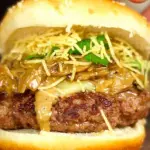 HAMBÚRGUER DE STROGONOFF