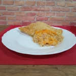24) Frango com cheddar