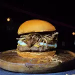 Burger Macaco Prego RS 40,90