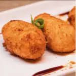 Bolinho de Salmão