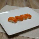 NIGUIRI DE SALMÃO.