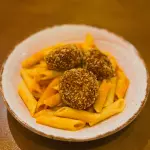 Penne ao molho pomodoro