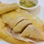 MEDIA GALLINA SALSA JENGIBRE 半只白切鸡