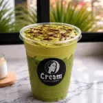 Pistacho matcha latte