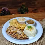 FILÉ DE FRANGO NA BRASA