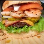 MAR Y TIERRA BURGER