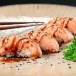 niguiri salmao flambado (8 un)