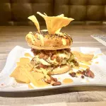 HAMBURGUESA MEXICANA