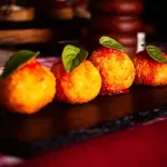 Arancini de açafrão