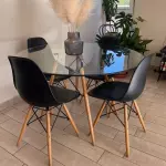 Mesa Eames Vidrio 1mt+4 silla Eames