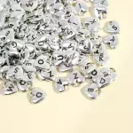 Dijes de corazón con letras