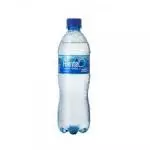 Agua sin gas