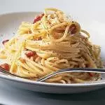 ESPAGUETE A CARBONARA