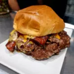 25- ESCOBAR Burger