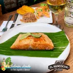 SALMÓN ASADO