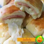 Joelhinho de queijo e presunto
