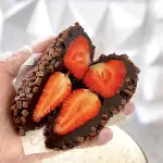 Coxinha duplo morango brigadeiro