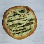 LINGUICINHA COM BRÓCOLIS E CATUPIRY