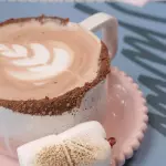 Un Milo Bajado de la Luna (Caliente)