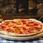 Pizza tres quesos
