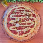 Pizza Calabresa Especial (2)
