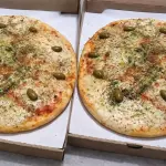 2 PIZZAS MUZZARELLAS