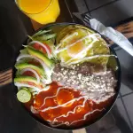 HUEVOS