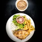 Clássico filé de frango