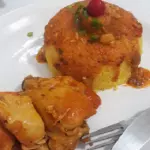 Cuscuz com Galinha  Guisada