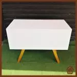 Mesita rectangular moderna