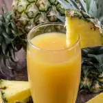 Suco de abacaxi