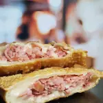 Pastel de Calabresa