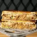 PRENSADO DE STROGONOFF DE FRANGO