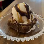 Brownie con Helado