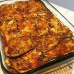 Lasanha de berinjela à bolonhesa