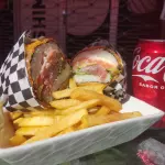 Himura Burger+ Bebida+papasfritas