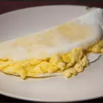 Queijo com Ovo e Manteiga.