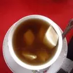 Aguapanela con queso.
