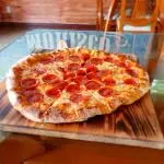 PIZZA DE PEPERONI