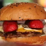 HAMBURGUESA AL PLATO