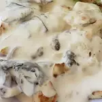 Pechuga al crema 3 quesos